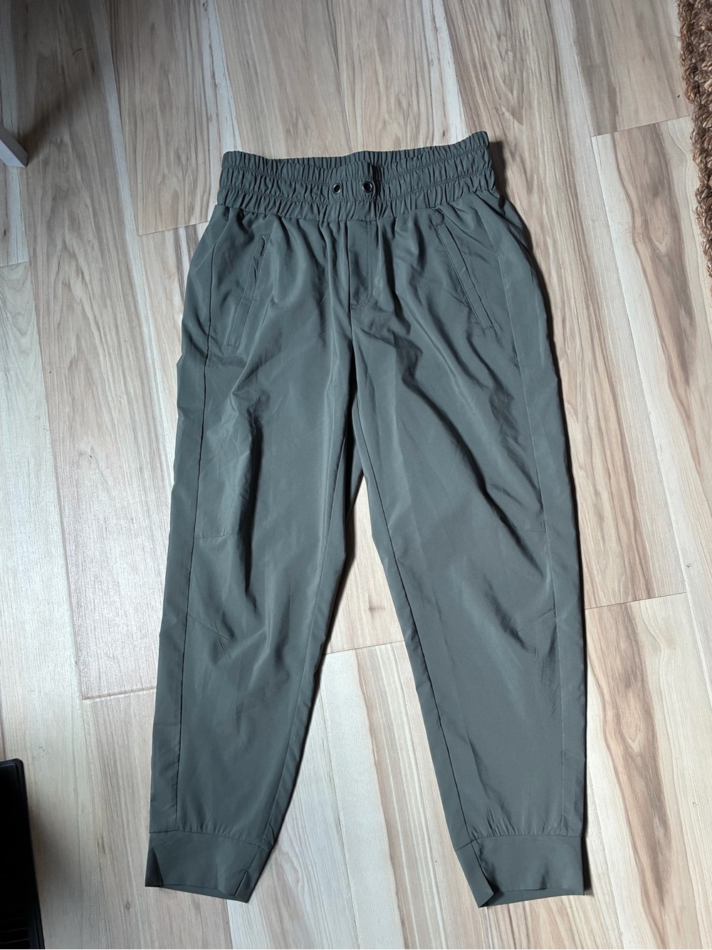 Quince Olive Green Mid Rise Hike Jogger Pants